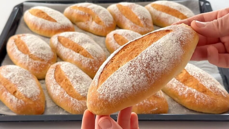 Ev Yapımı Çıtır Çıtır Mini Ekmek Tarifi