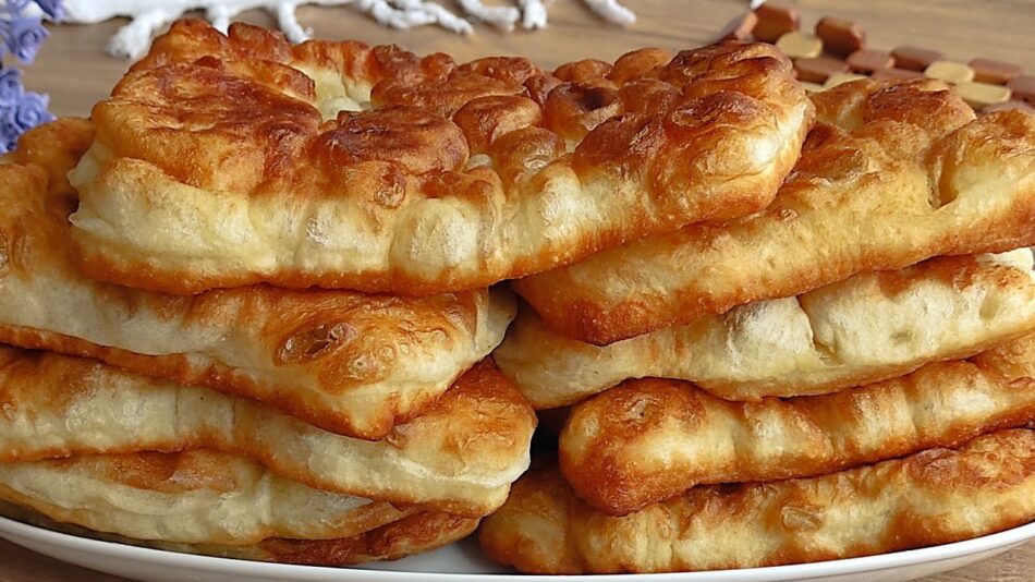 Puf Puf Kabaran Mayalı Kolay Pişi Tarifi