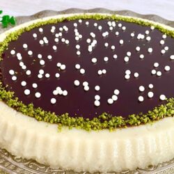 Tart Kalıbında Fırınsız İrmik Tatlısı Tarifi