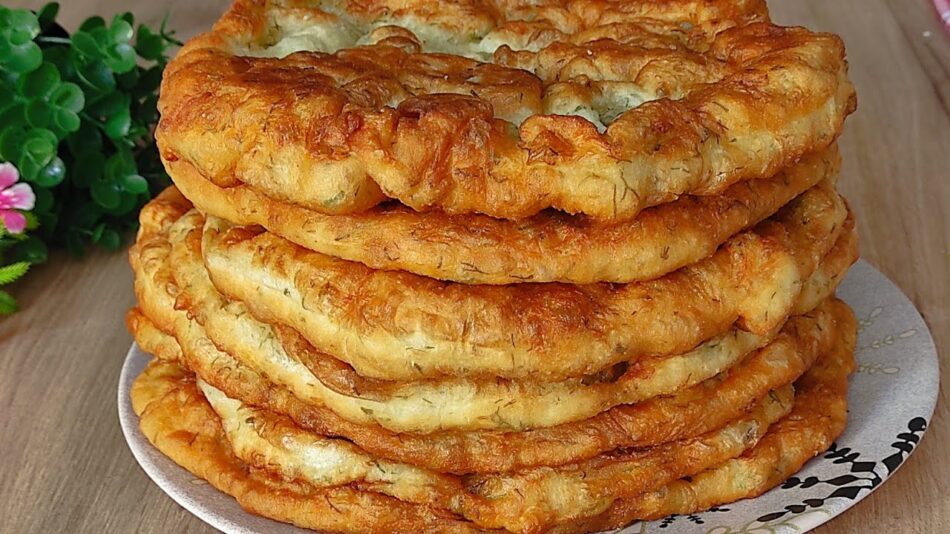 Yağ Çekmeyen Maydanozlu Kolay Pişi Tarifi