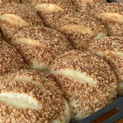 Yumuşacık Hamuruyla Çıtır Simit Poğaça Tarifi