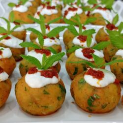 10 Dakikada Patatesli Havuç Topları Tarifi