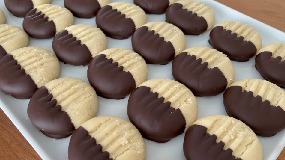 Ağızda Kum Gibi Dağılan Pudingli Kurabiye Tarifi