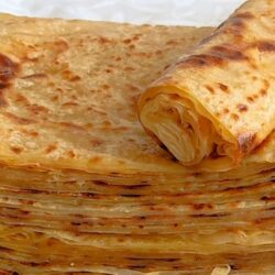 El Açması Yumuşacık Sütlü Gözleme Tarifi