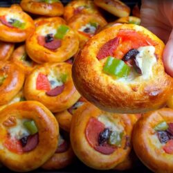 En Yumuşak En Lezzetli Pizza Poğaça Tarifi