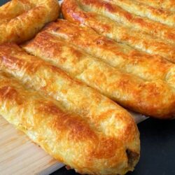 Baklavalık Yufka İle Sarıyer Böreği Tarifi