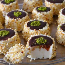 Bulut Gibi Çok Hafif Saray Tatlısı Tarifi