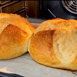 Çıtır Çıtır Köy Ekmeği Tarifi