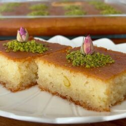 En Kolay Tam Kıvamında Revani Tarifi