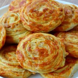 Kat Kat Rulo Katmer Börek Tarifi