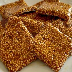 Susamlı Pekmezli Krokan Tarifi