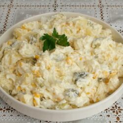 5 Dakikada Hazır Şipşak Salata Tarifi