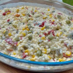 5 Dakikada Yoğurtlu Kuskus Salatası Tarifi