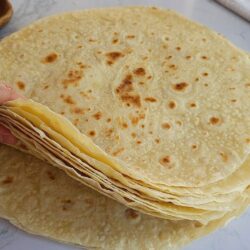 Anne Usulü Yumuşacık Sütlü Lavaş Tarifi