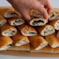 En Lezzetli Haliyle Ispanaklı Kapalı Pide Tarifi
