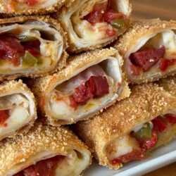 Bol Lezzetli Çıtır Çıtır Pizza Börek Tarifi
