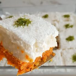 Havuçlu Muhallebili Pasta Tarifi
