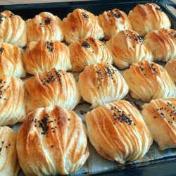 Hazır Yufka İle Çıtır Çıtır Pileli Börek Tarifi