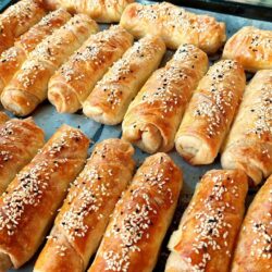 Hazır Yufkayla El Açması Tadında Börek Tarifi