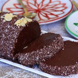 Kakaolu Kesme İrmik Tatlısı Tarifi