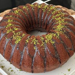 Pamuk Gibi Yumuşacık Kakaolu Kek Tarifi