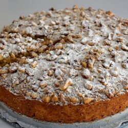 5 Dakikada En Kolay Elmalı Pasta Tarifi