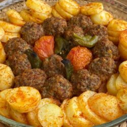 Az Kıyma İle Fırında Ana Yemek Tarifi