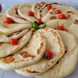 Pamuk Gibi Yumuşacık Patatesli Bazlama Tarifi