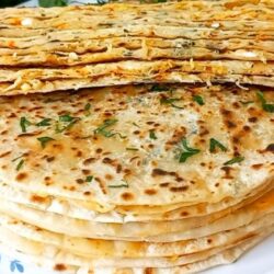 10 Dakikada Mayasız Gözleme Tarifi