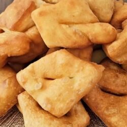 10 Dakikada Puf Puf Kabaran Pişi Tarifi