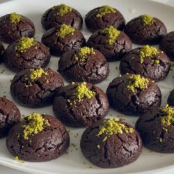 Lezzetinden Çatlayan Browni Kurabiye Tarifi