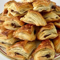 Milföy Gibi Kat Kat Çıtır Kıymalı Börek Tarifi
