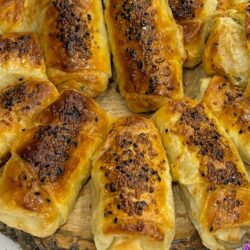Pofur Pofur Kabaran Sodalı Buzluk Börek Tarifi