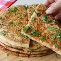 10 Dakikada Yumuşacık Kolay Çörek Tarifi