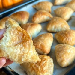 3 Malzeme İle El Açması Kolay Börek Tarifi