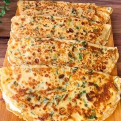 5 Dakikada Kahvaltılık Krep Börek Tarifi