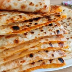 El Açması Bol Lezzetli Yumuşacık Gözleme Tarifi