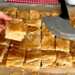 El Açması Çıtır Çıtır Kürt Böreği Tarifi