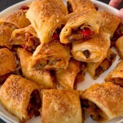 El Açması Tadında Çıtır Börek Tarifi