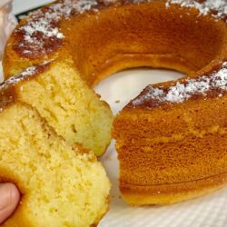 En Kolay Yumuşacık Pamuk Kek Tarifi