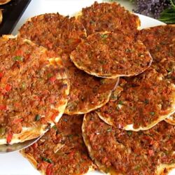 Hazır Yufka İle Çıtır Fındık Lahmacun Tarifi