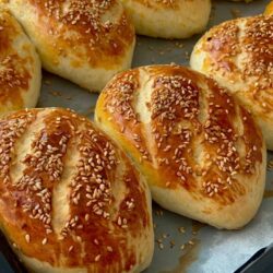 Puf Puf Kabaran Pastane Lezzetinde Poğaça Tarifi