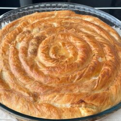 3 Yufka İle El Açması Tadında Börek Tarifi