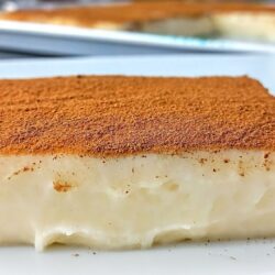 5 Dakikada Yalancı Tavuk Göğsü Tatlısı Tarifi