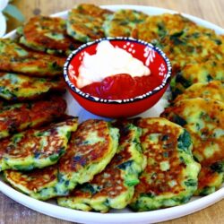Börek Tadında Ispanaklı Kaşık Dökmesi Tarifi