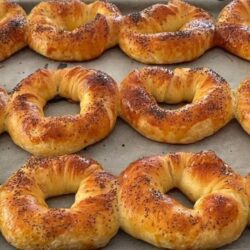 En Basit Yöntemle Kat Kat Çıtır Börek Tarifi