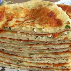 Tavada Peynirli Kolay Börek Tarifi