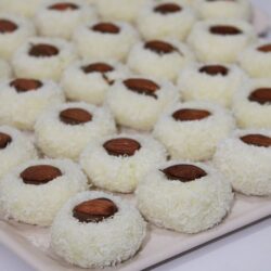 10 Dakikada İkramlık Kolay Tatlı Tarifi