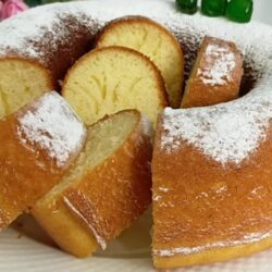 5 Dakikada Limonlu Sade Kek Tarifi