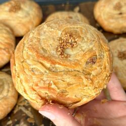 Puf Puf Kabaran El Açması Börek Tarifi